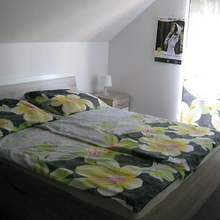 度假居 Sali Family House *